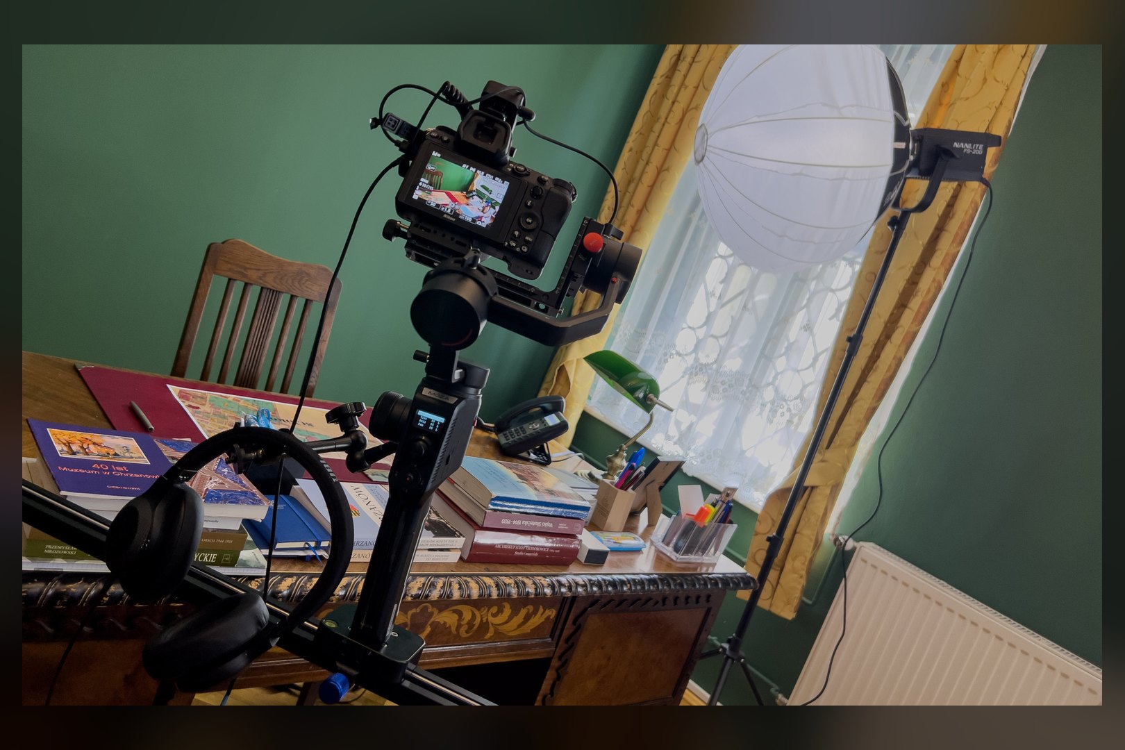 Filmowanie wnętrz nieruchomości: korzyści dla Twojego biznesu
